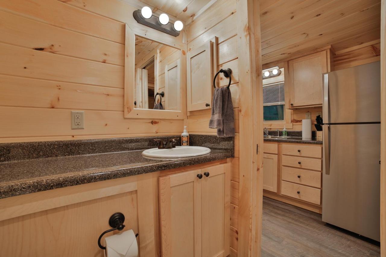 Ernie Cabin Wauhatchie Woodlands Tiny Cabin Chattanooga Zewnętrze zdjęcie